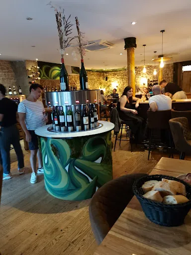 Aux Quatre Coins du Vin