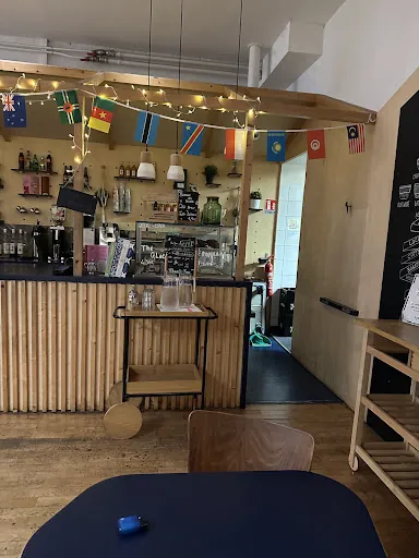 Away Hostel & Coffee Shop