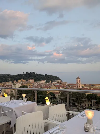 Moon Bar – Hôtel Aston La Scala